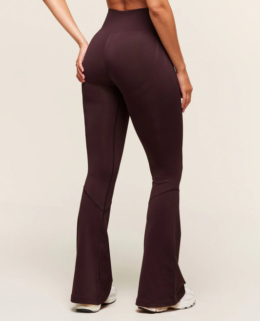 Everyday Seamless Flared Leggings (Cherry Purple)