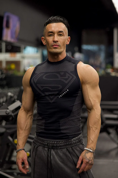3047 Superman Compression Tank