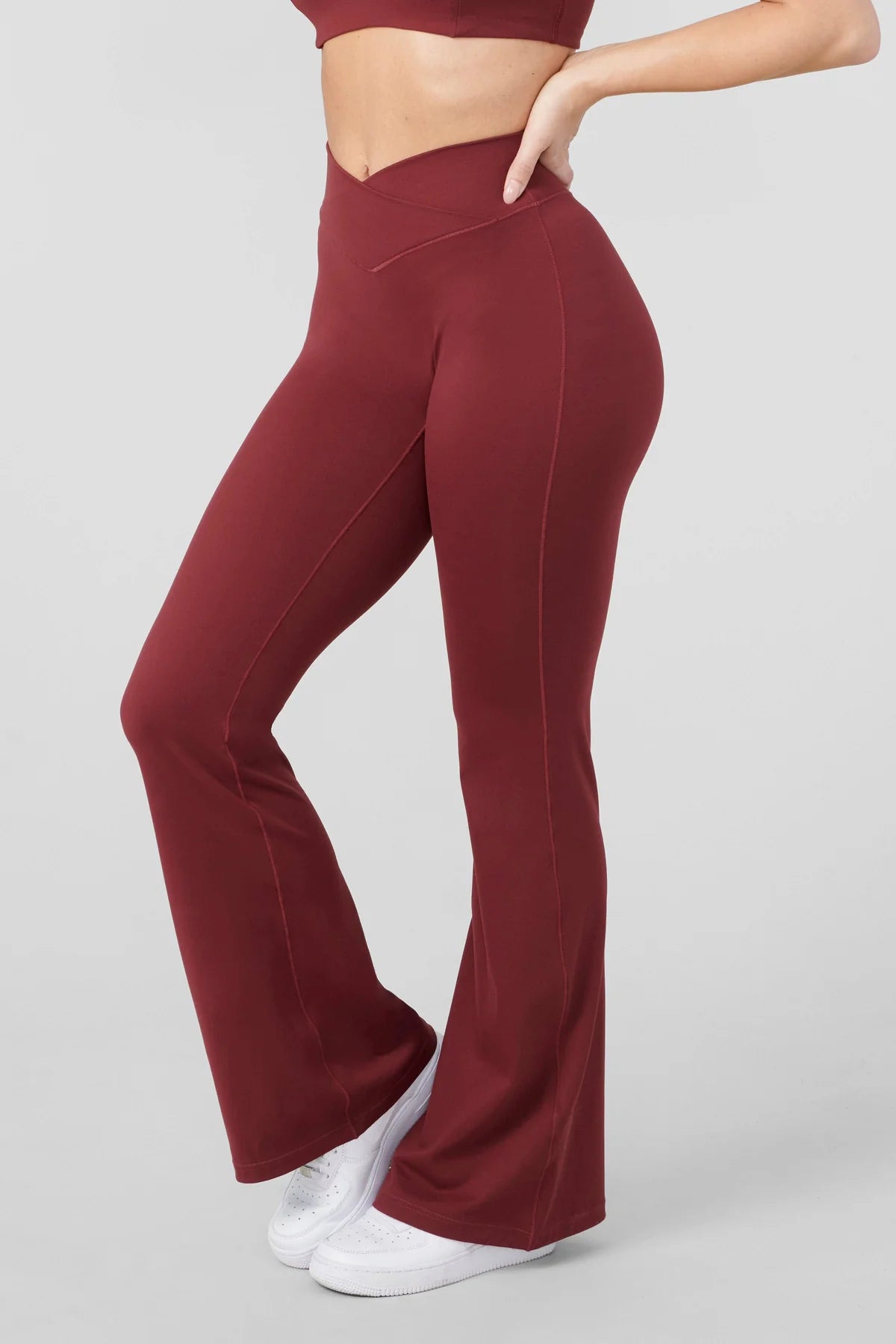 W215 Vital Flared Pants (Borgoña)