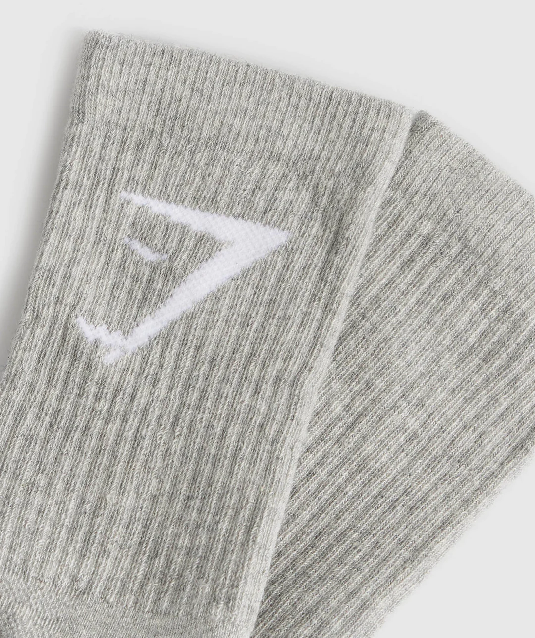 Crew Socks (Blanco, Negro, Gris) descuento automático al comprar 2 pares o más