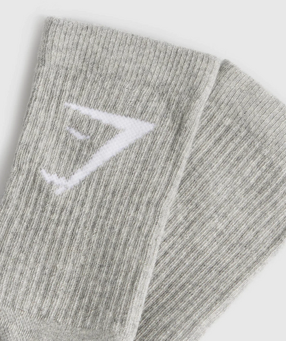 Crew Socks (Blanco, Negro, Gris) descuento automático al comprar 2 pares o más