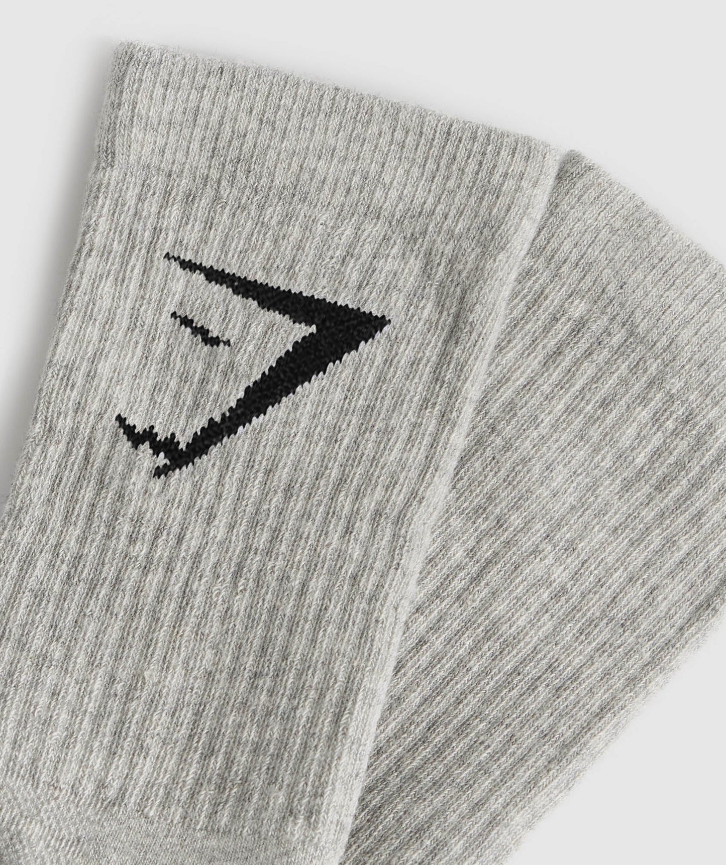 Crew Socks (Blanco, Negro, Gris) descuento automático al comprar 2 pares o más