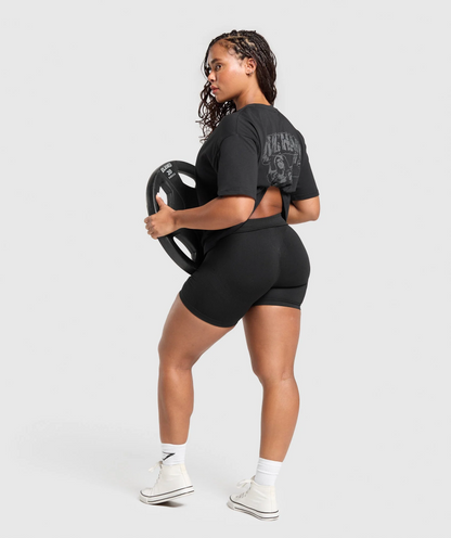 Gritty Muscle Mommy Graphic T-Shirt (Negro)